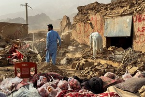 Parte de los destrozos en Samangan este lunes. Crédito: REUTERS/Stringer