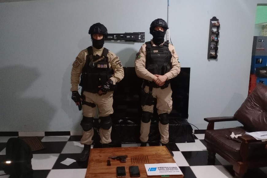 Siete allanamientos y secuestro de droga en los barrios Centenario y Varadero Sarsotti