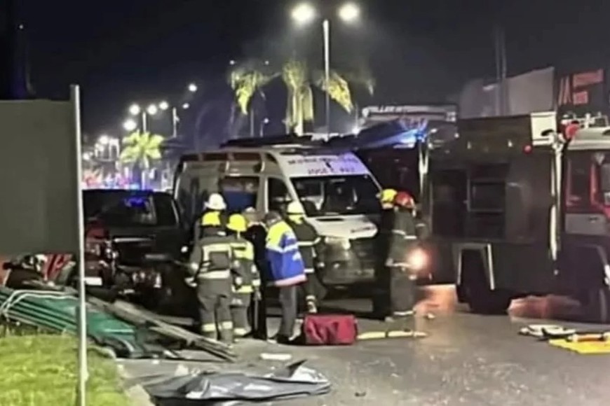 Los menores, de 7, 11 y 14 años, fueron derivados al hospital local con múltiples lesiones.