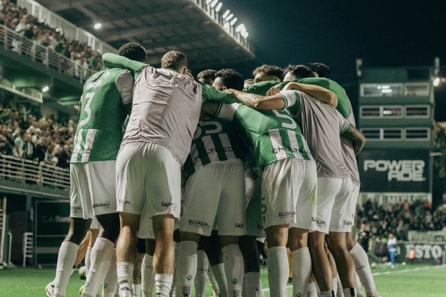El Taladro estira su ventaja a 12 partidos en el historial. Crédito: Prensa Banfield