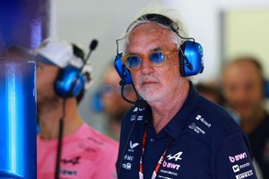 Flavio Briatore, hombre clave para sellar la continuidad de Colapinto en Alpine y en la F1.