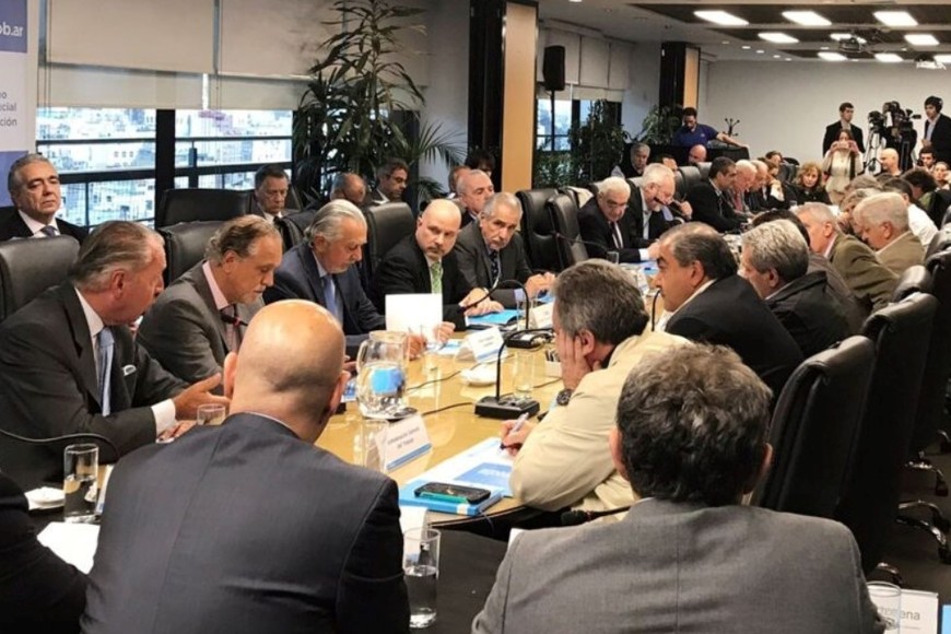 Consejo Nacional del Empleo, la Productividad y el Salario Mínimo, Vital y Móvil.