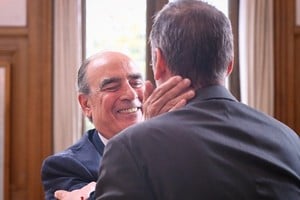 Adorni se quedó con el cargo de Francos y además seguirá como vocero. Foto: Gentileza