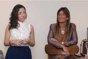 Mariel Fornoni y Lara Goyburu: el voto "pragmático" y no ideológico, el "efecto Trump" y la marcada polarización impactaron en el resultado electoral. Crédito: Guilermo Di Salvatore.