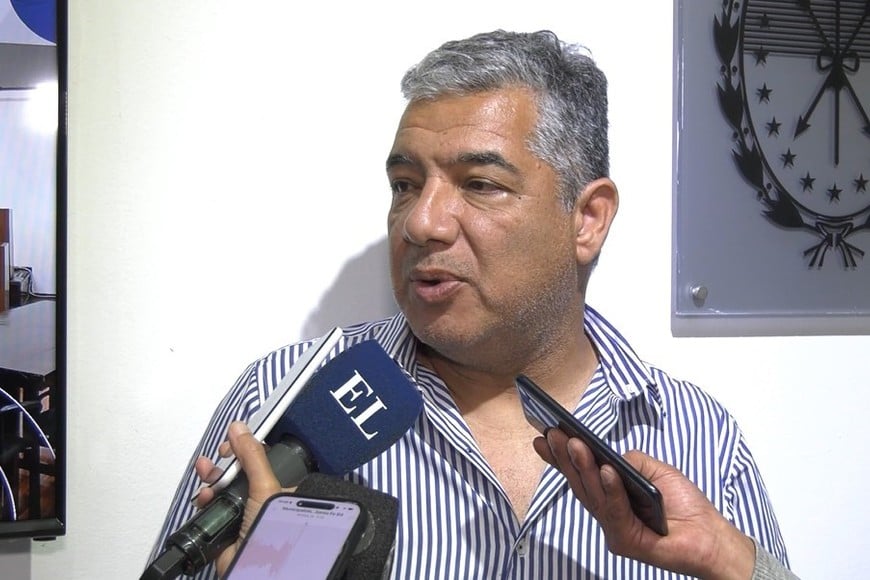 Voloschin enfatizó la vinculación de la radio con la comunidad como herramienta de bienestar.