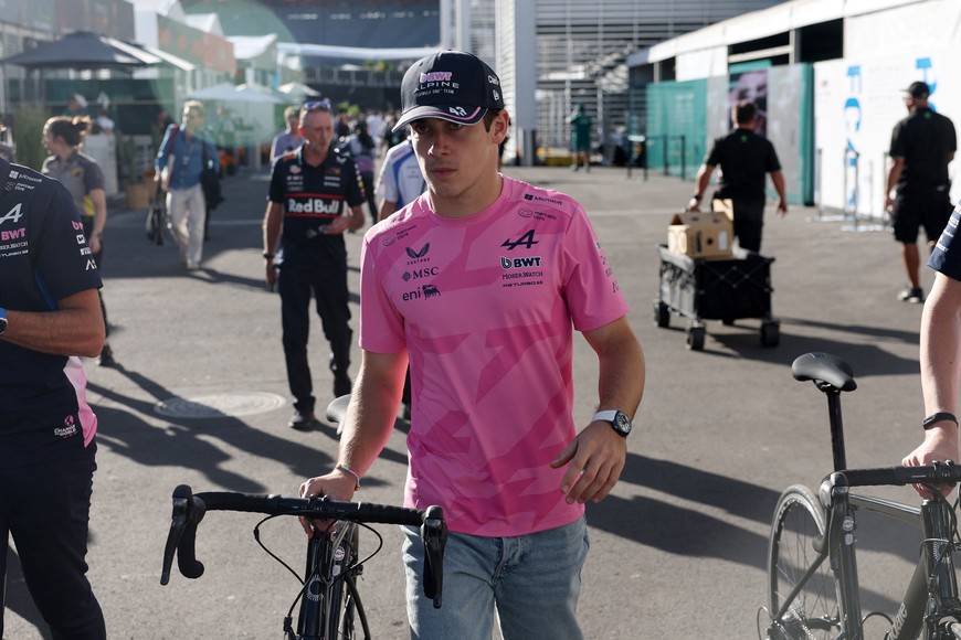Formula One F1 - Mexico Grand Prix - Autodromo Hermanos Rodriguez, Mexico City, Mexico - October 23, 2025
Alpine's Franco Colapinto is pictured with a bicycle ahead of the Mexico Grand Prix REUTERS/Henry Romero