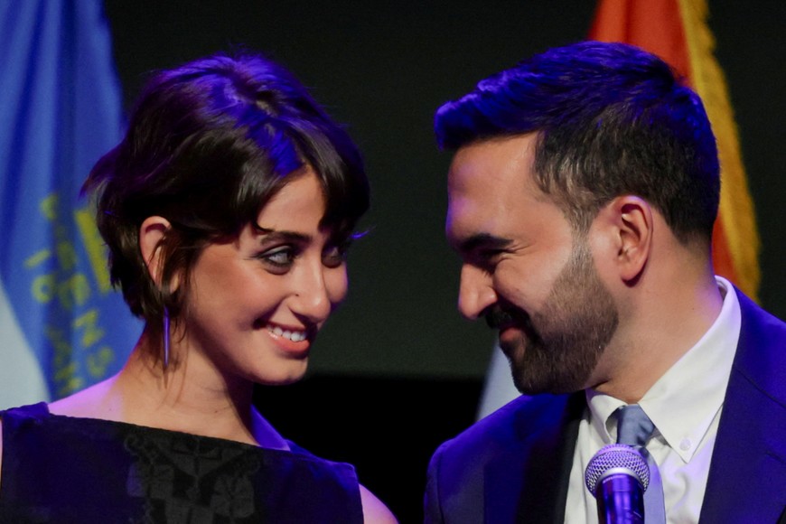 Democratic candidate for New York City mayor Zohran Mamdani looks at his wife Rama Duwaji after winning the 2025 New York City Mayoral race, at an election night rally in the Brooklyn borough of New York City, New York, U.S., November 4, 2025. REUTERS/Jeenah Moon