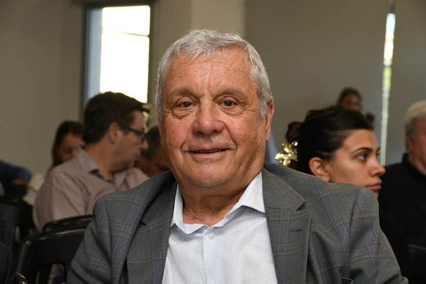 Carlos Fara