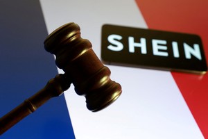 Illustration of Shein logo, court gavel and French flag taken November 5, 2025. REUTERS/Dado Ruvic/Illustration