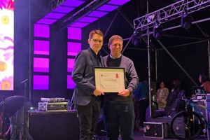 “Cuando las comunidades se mueven, todo el Departamento avanza —cerró Pirola—. Esa es la mejor muestra de que el desarrollo nace de abajo hacia arriba, con la fuerza de quienes hacen todos los días.”