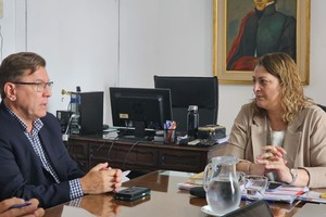 “Quiero agradecer a la ministra Ciancio y a su equipo por habernos recibido. La reunión fue muy productiva porque estamos sumamente comprometidos con el avance de los trabajos”, sostuvo el legislador.