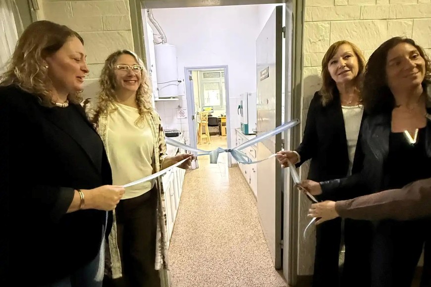 Los equipos de salud provincial y local durante la actividad en el SAMCo