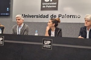 Agustina Grigera expuso sobre juventudes y participación política en el Congreso de FOPEA.