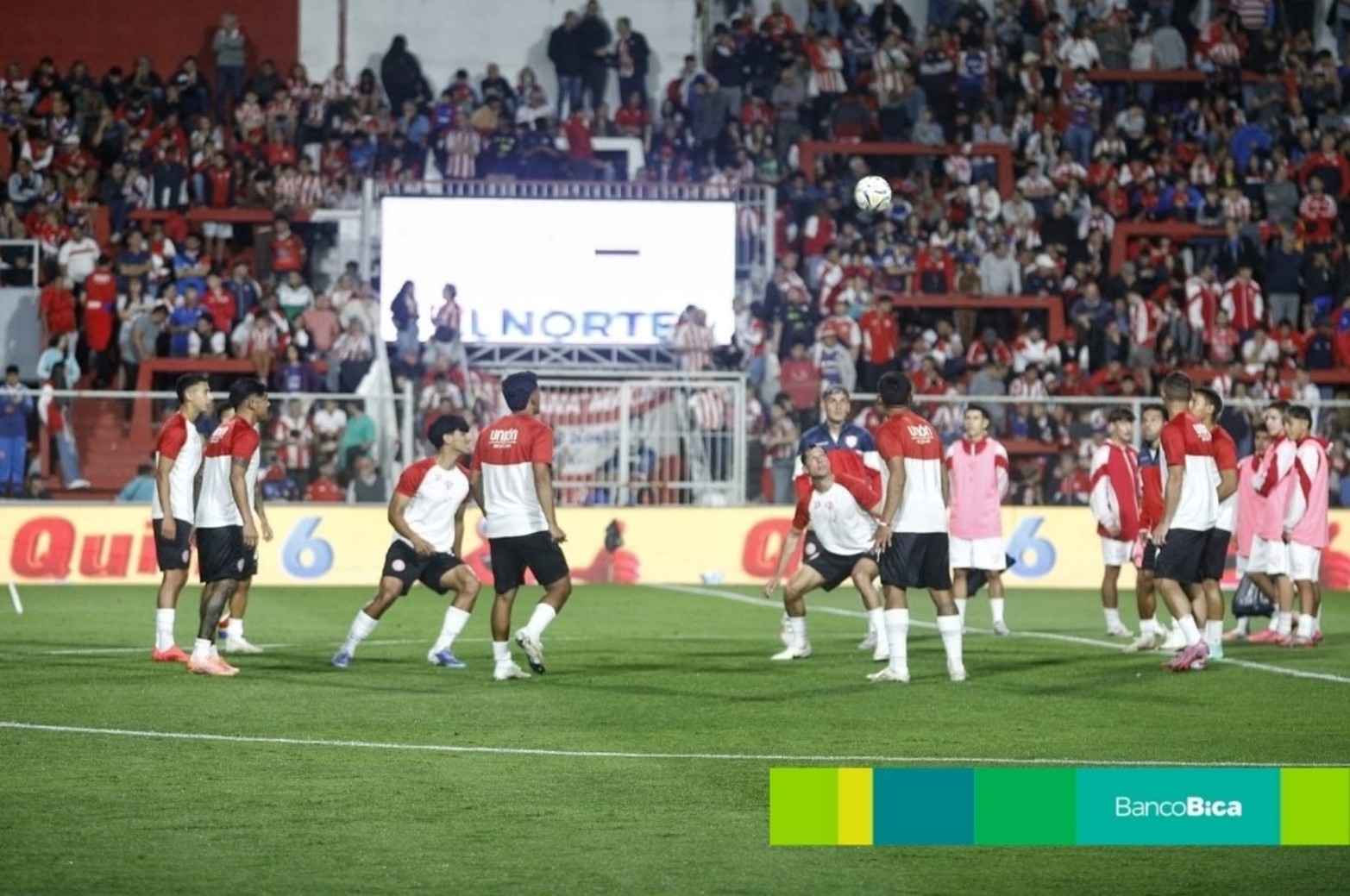 Unión recibió a Barracas Central este sábado.