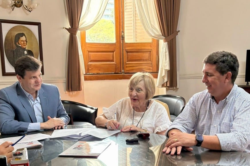 Con aportes del gobierno santafesino, Providencia avanza con obras