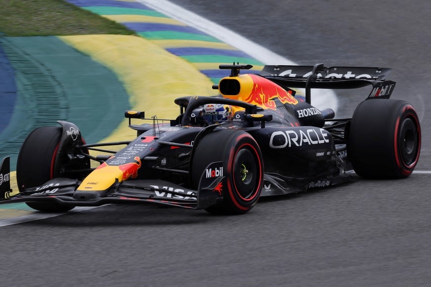 Formula One F1 - Sao Paulo Grand Prix - Autodromo Jose Carlos Pace, Sao Paulo, Brazil - November 8, 2025
Red Bull's Max Verstappen in action during the sprint race REUTERS/Amanda Perobelli