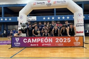 Gimnasia y Esgrima de Santa Fe es el campeón.