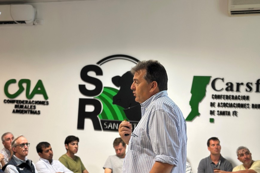 Gran participación de productores. Las charlas estuvieron a cargo del Méd. Vet. Sebastián Crudeli y de Nicolás Galiano.