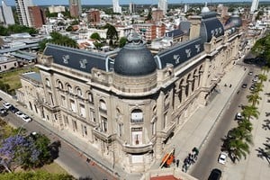 La Casa de Gobierno de Santa Fe tomada desde el drone de El Litoral. Foto: Fernando Nicola