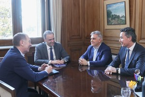 Antes de asumir, Santilli se reunió con los gobernadores Llaryora y Orrego, junto al jefe de Gabinete, Adorni.
Archivo El Litoral.