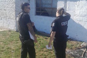 Personal policial en la escena del suceso. Foto: Gentileza