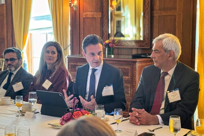 Mesa redonda en el Council of yhe Americas.