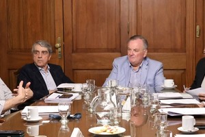 Legisladores santafesinos avanzan en el debate para sancionar una ley integral de seguridad privada.