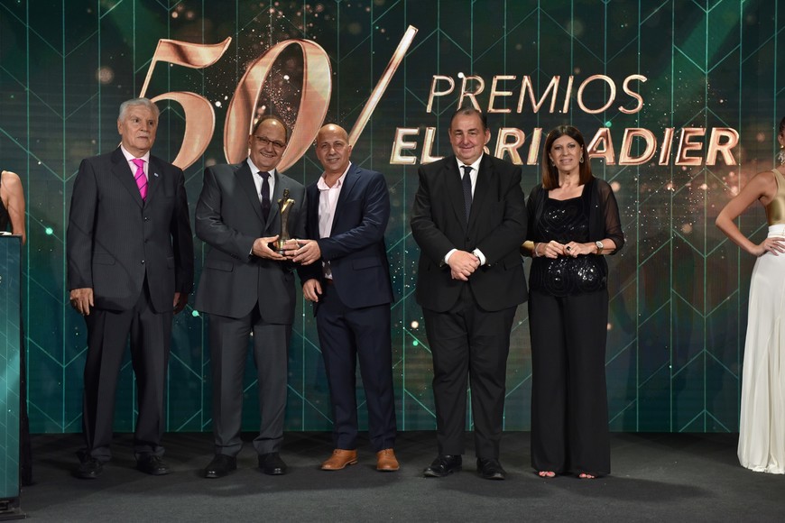 premios el brigadier