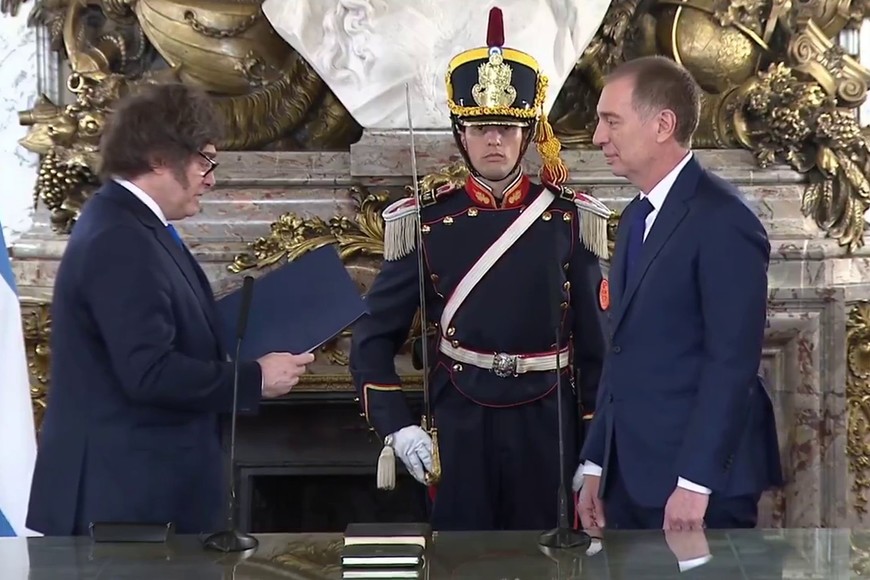 Santilli juró como ministro (captura)