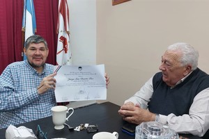 Sosa se reunió con el párroco de Margarita, Jorge Duarte Paz.