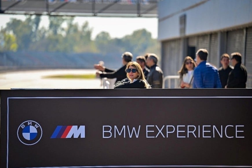 Con la presencia de 50 vehículos y más de 500 participantes, BMW Group Argentina celebró su exitoso BMW Experience en el Autódromo