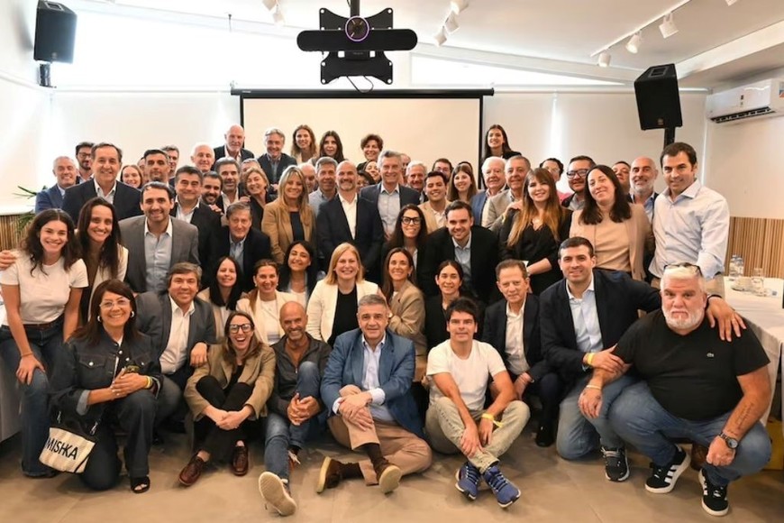 Dirigentes nacionales del PRO, encabezados por Mauricio Macri, ratificaron su autonomía.