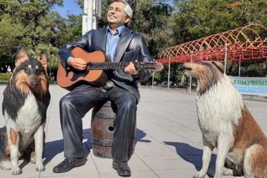 Alberto junto a Prócer y Dylan, inmortalizados en Formosa