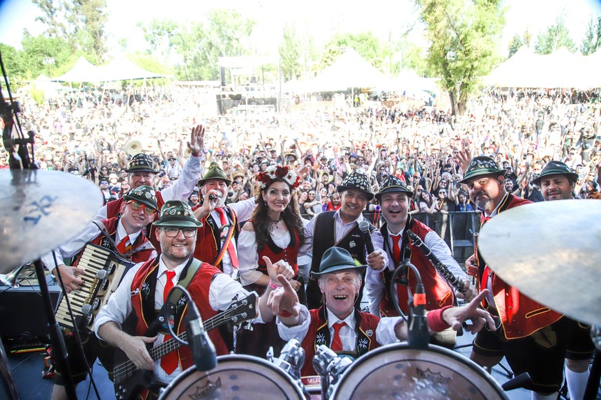 Zillertal Orchester marcó un hito único para la música nacional.