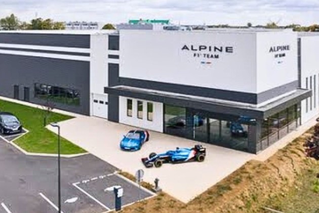 Alpine denuncia ingreso nocturno en su fábrica y se investiga posible espionaje
