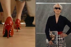 El regreso de Presley fue con una pasarela por los pasillos de Runway en unos clásicos stilettos de Valentino.