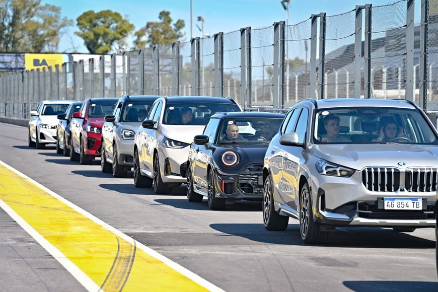 Con la presencia de 50 vehículos y más de 500 participantes, BMW Group Argentina celebró su exitoso BMW Experience en el Autódromo