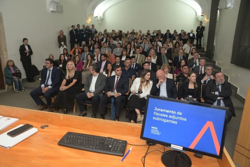 Vranicich encabezó una jura histórica y llamó a los nuevos fiscales a ejercer con responsabilidad y empatía