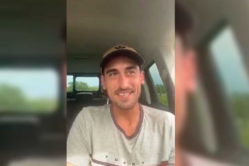 El uruguayo que encontró la camiseta.