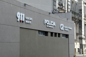 Con el nuevo articulado habrá para las empresas proveedoras de alarmas y sistemas monitoreo más exigencias para que filtren la información antes de enviarla al 911. Foto: Guillermo Di Salvatore.