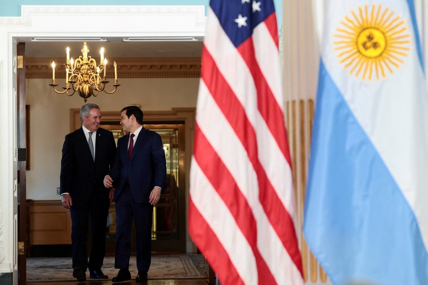U.S. Secretary of State Marco Rubio meets with Argentine Foreign Minister Pablo Quirno at the State Department in Washington, D.C., U.S., November 13, 2025. REUTERS/Evelyn Hockstein