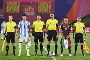 El 5-4 definitivo por penales selló una eliminación inesperada para una selección