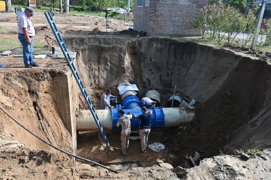 Tras la rotura, repararon el caño .