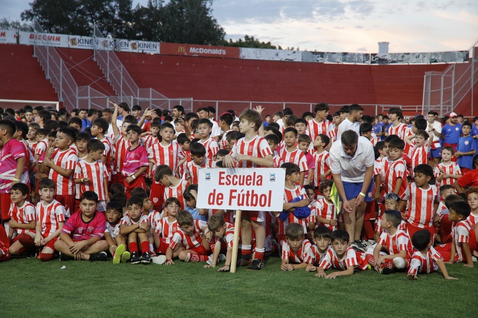 Unión tuvo su tradicional fiesta del deporte.