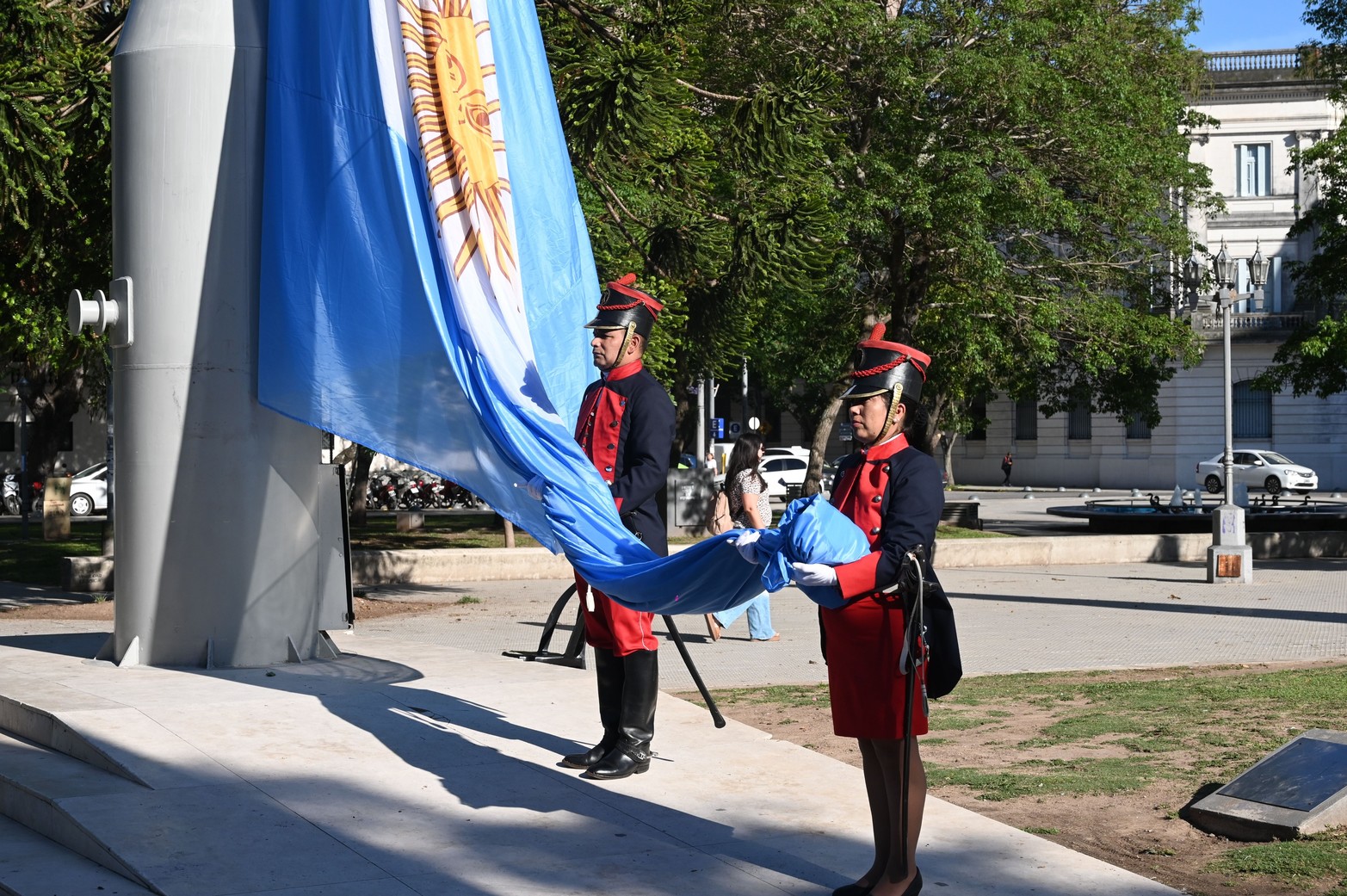 Reconocimiento Cuerpo de Dragones de la independencia