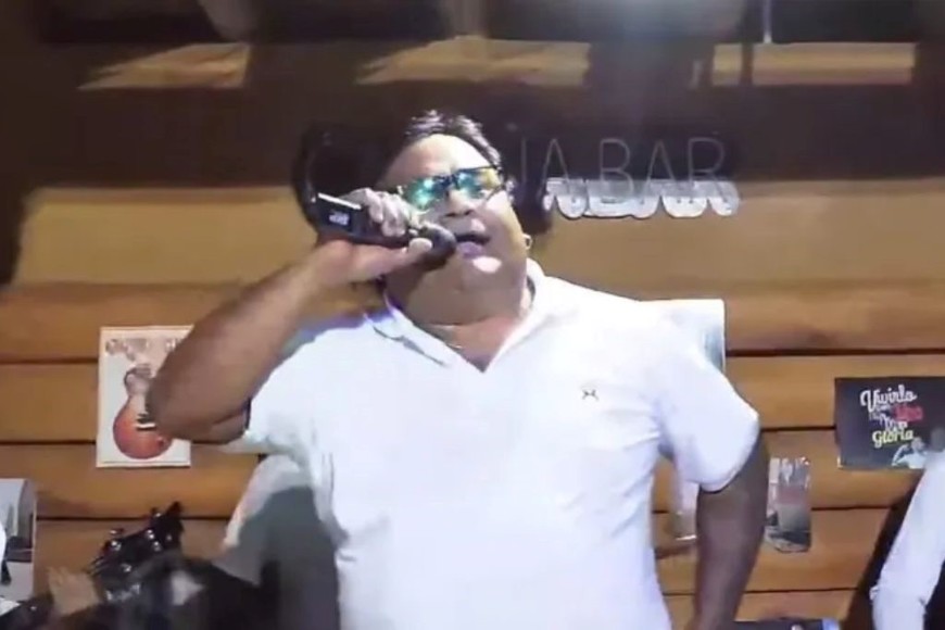 Murió un cantante de cumbia en Entre Ríos tras ser picado por una avispa mientras trabajaba - Image 2