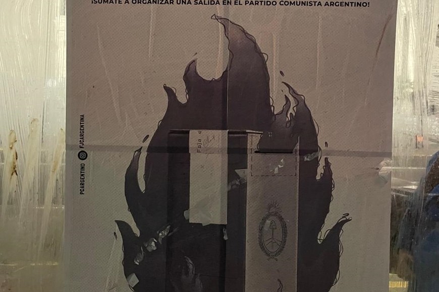 Detalle del cartel/mensaje analizado e interpretado por el autor.