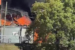 Un incendio destruyó una fábrica textil en La Matanza