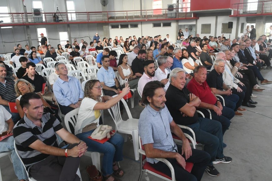 Vista parcial de la concurrencia en el IPEI rojiblanco.