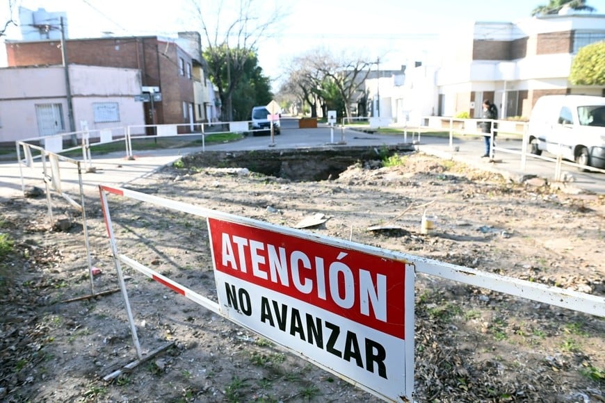 Así estaba en obras la ochava que permaneció por varios años intransitable.

Archivo